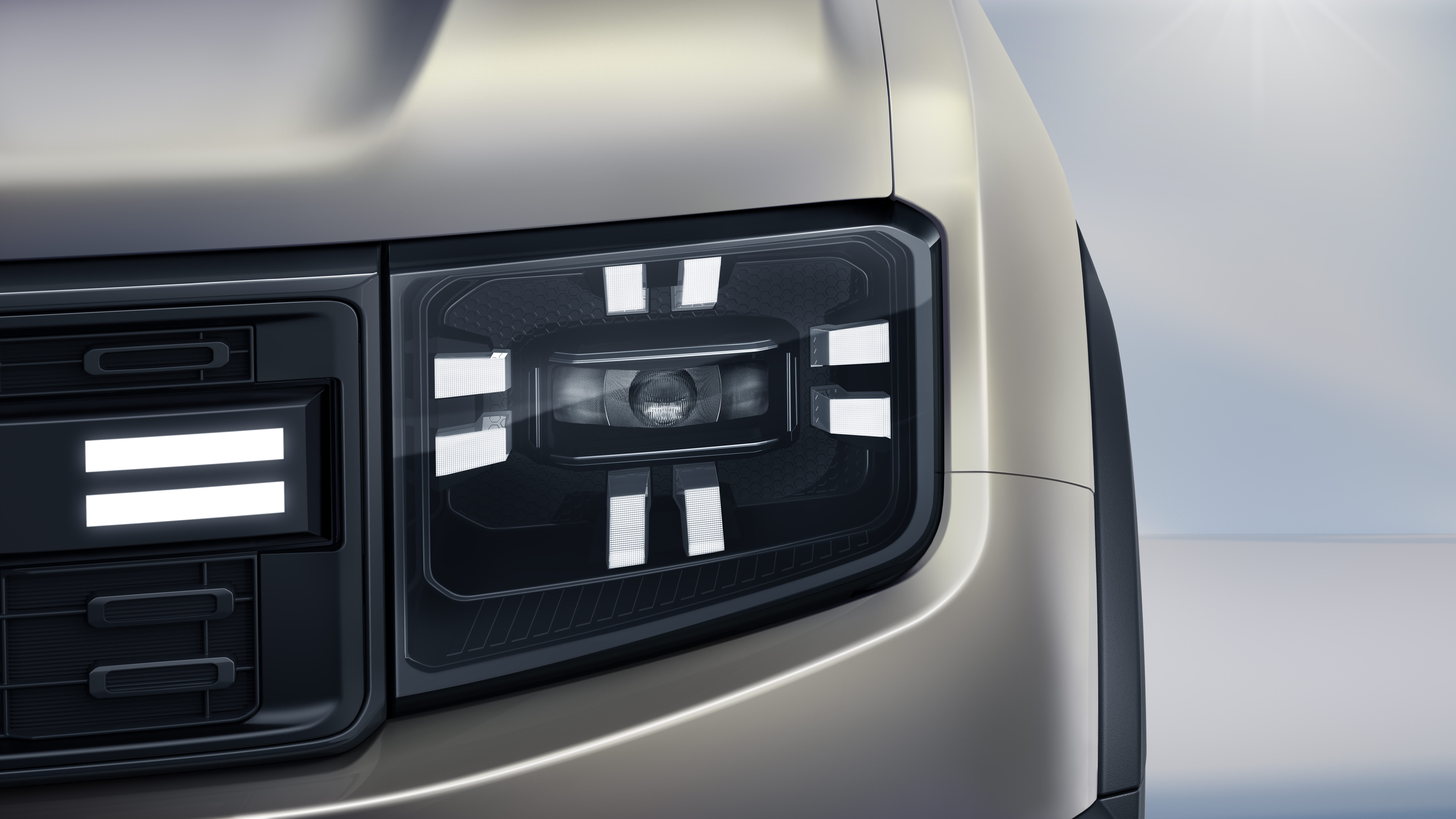 Close-up details of the four-leaf clover style alloy wheel rim on a Jetour T1-iDM